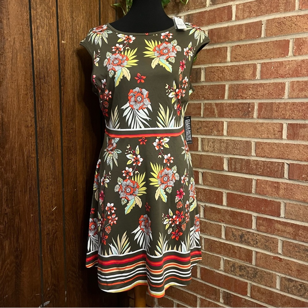 New York & Co Women L Sleeveless Stretch Floral All Over Midi Dress Pockets NWT